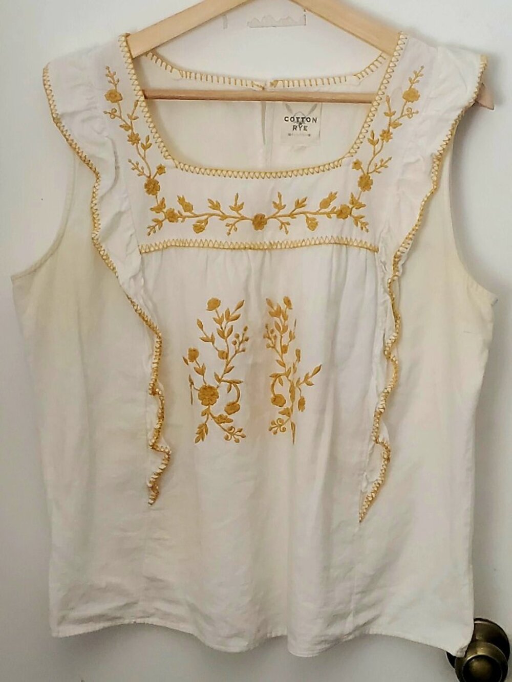 Cotton & Rye Outfitters Embroidered Ruffle Tank Top Women's Size L
